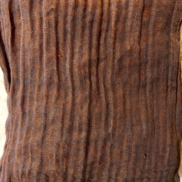 Scarf 🧣 - Picture 2 of 2